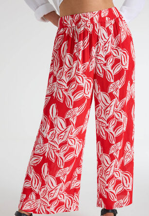 Womens Red Leaf Print Crinkle Culottes